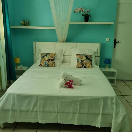 Location Tropical Appartement Sainte-Anne  Buitenkant foto