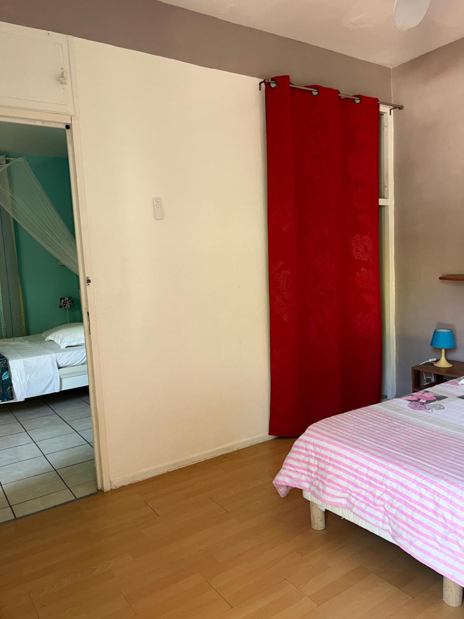 Location Tropical Appartement Sainte-Anne  Buitenkant foto